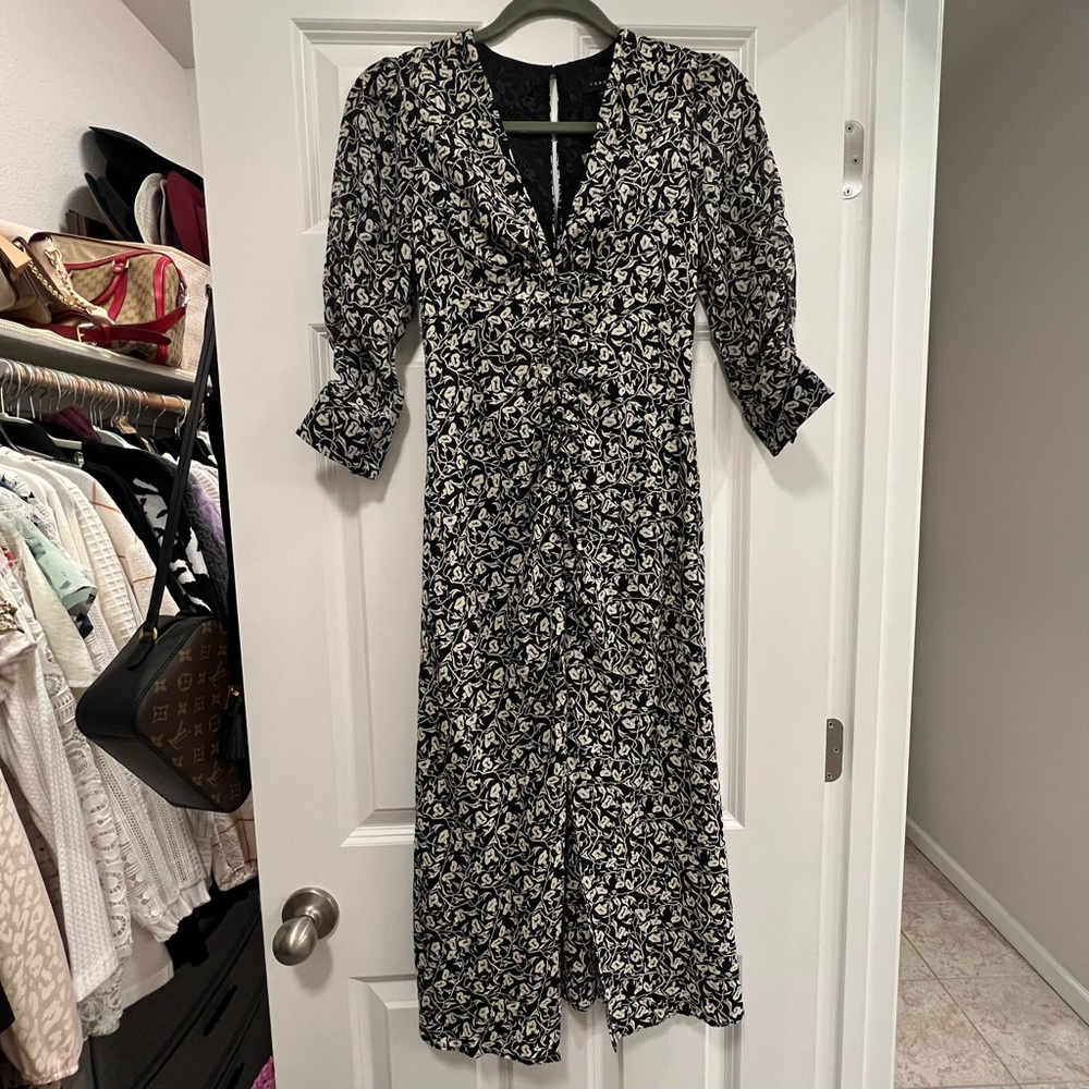 TOPSHOP Ruched Detail V-Neck Dress - Picture 3 of 14